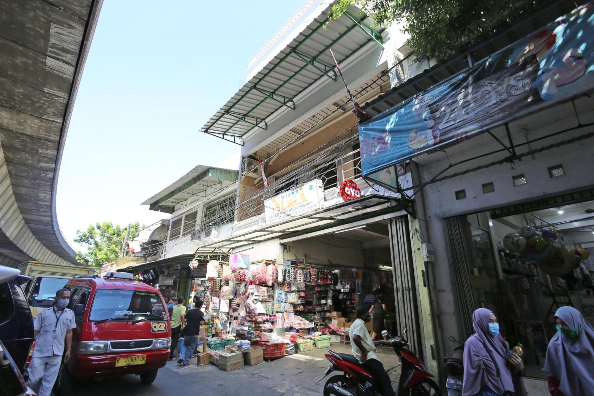 OYO 3865 Wisma Niaga Jakarta Luaran gambar